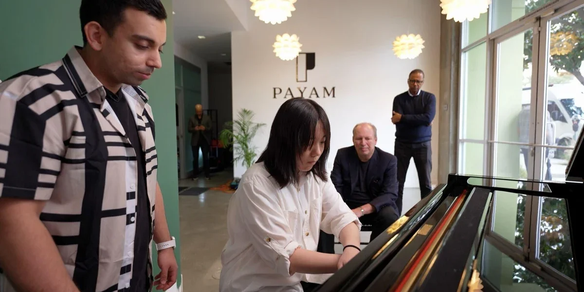payam-video-whitaker
