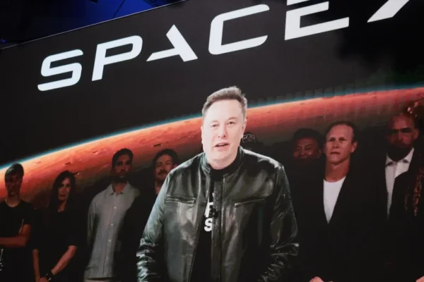 cbsn-fusion-elon-musk-becomes-worlds-first-trillionaire-with-spacex-ipo-thumbnail