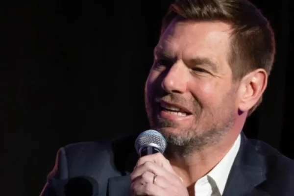 cbsn-fusion-swalwell-says-hes-resigning-from-congress-after-sexual-misconduct-allegations-thumbnail