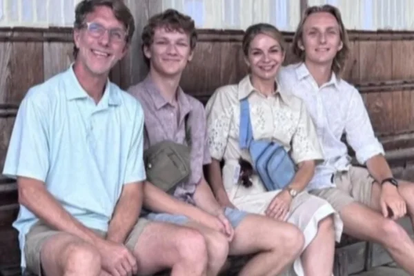 cbsn-fusion-weston-higginbothams-parents-speak-out-as-american-remains-missing-in-japan-thumbnail
