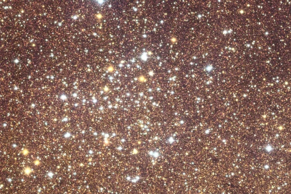 euclid-galactic-bulge-star-cluster-pillars