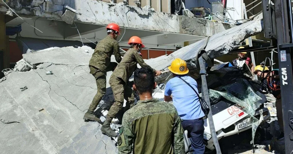 philippines-earthquake-2279858575