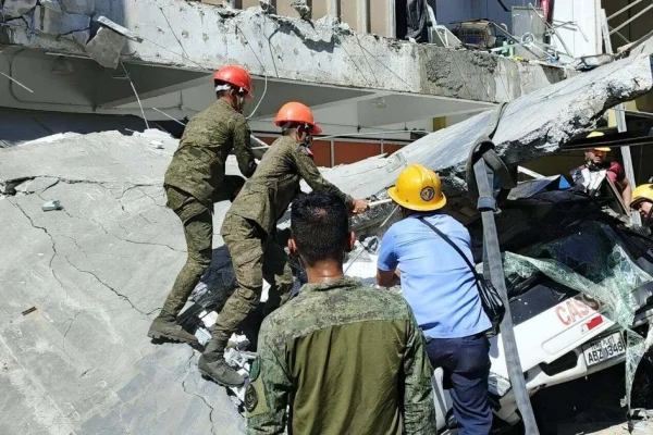 philippines-earthquake-2279858575