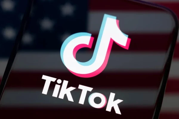 cbsn-fusion-tiktok-settles-lawsuit-ahead-of-landmark-social-media-addiction-case-thumbnail