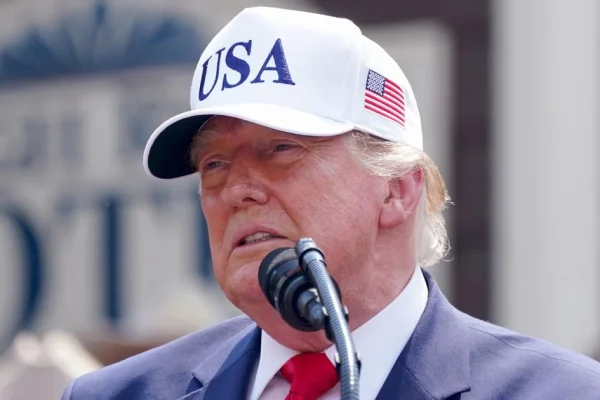 cbsn-fusion-trump-filing-billion-unprecedented-presidential-history-thumbnail