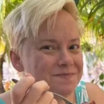 cbsn-fusion-whats-known-about-the-north-carolina-mom-who-went-missing-in-grenada-thumbnail